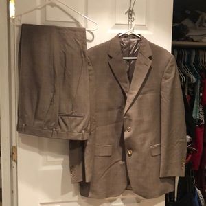 Men’s custom tailored suit